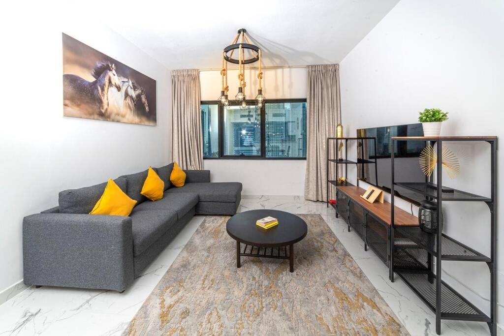 Luxury 2 Bedroom Apartment In Dubai Marina & Jbr Beach Luaran gambar